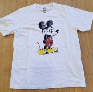 Uniqlo Disney tee shirt